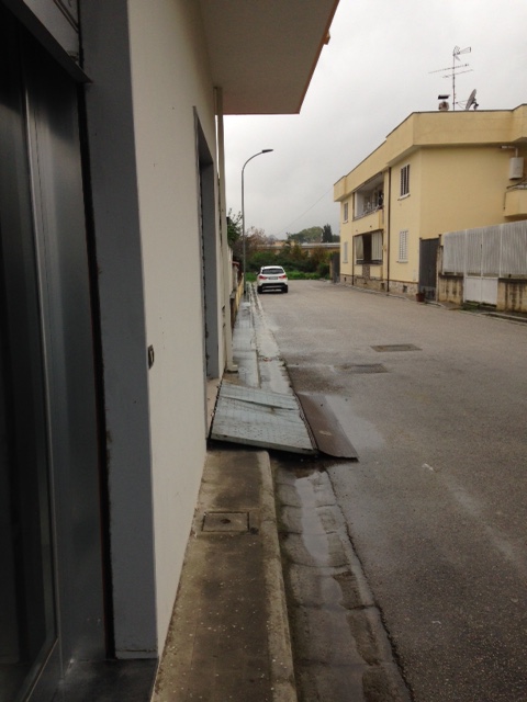 >Locale commerciale Caserta